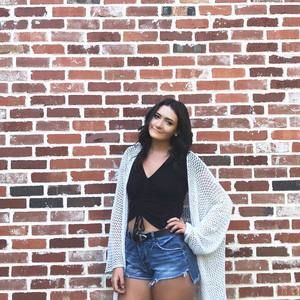 Meet your Posher, Sidney